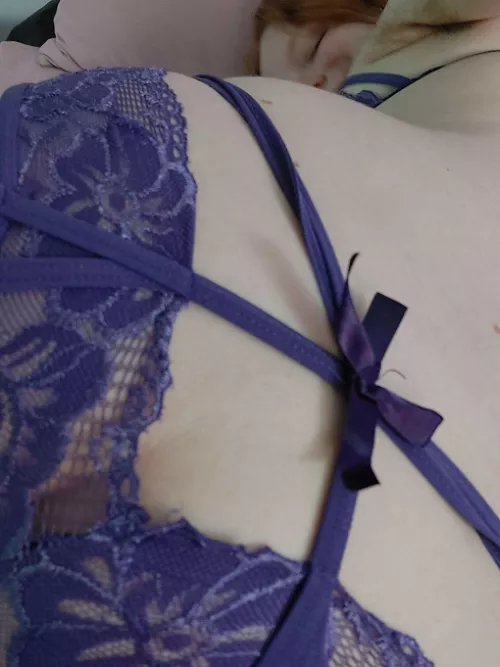 Can I trust you to watch my back? 😉 Streaming live now! (Link in the comments!)