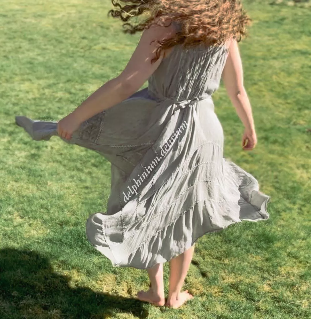 current vibes: vintage movie set in a tiny mountain village