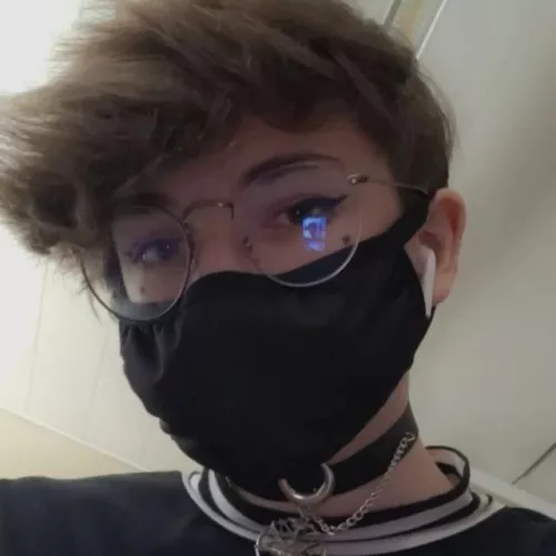 Decided to wear makeup to school, hope you like! ^v^