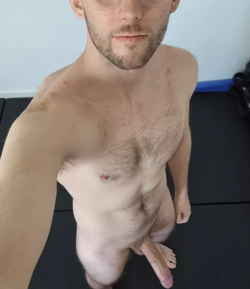 Developing a bit of a dad bod as I get older but I think I like it, do you?
