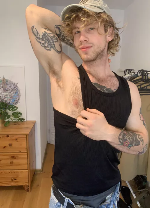 Do u mind helping me to reach it?