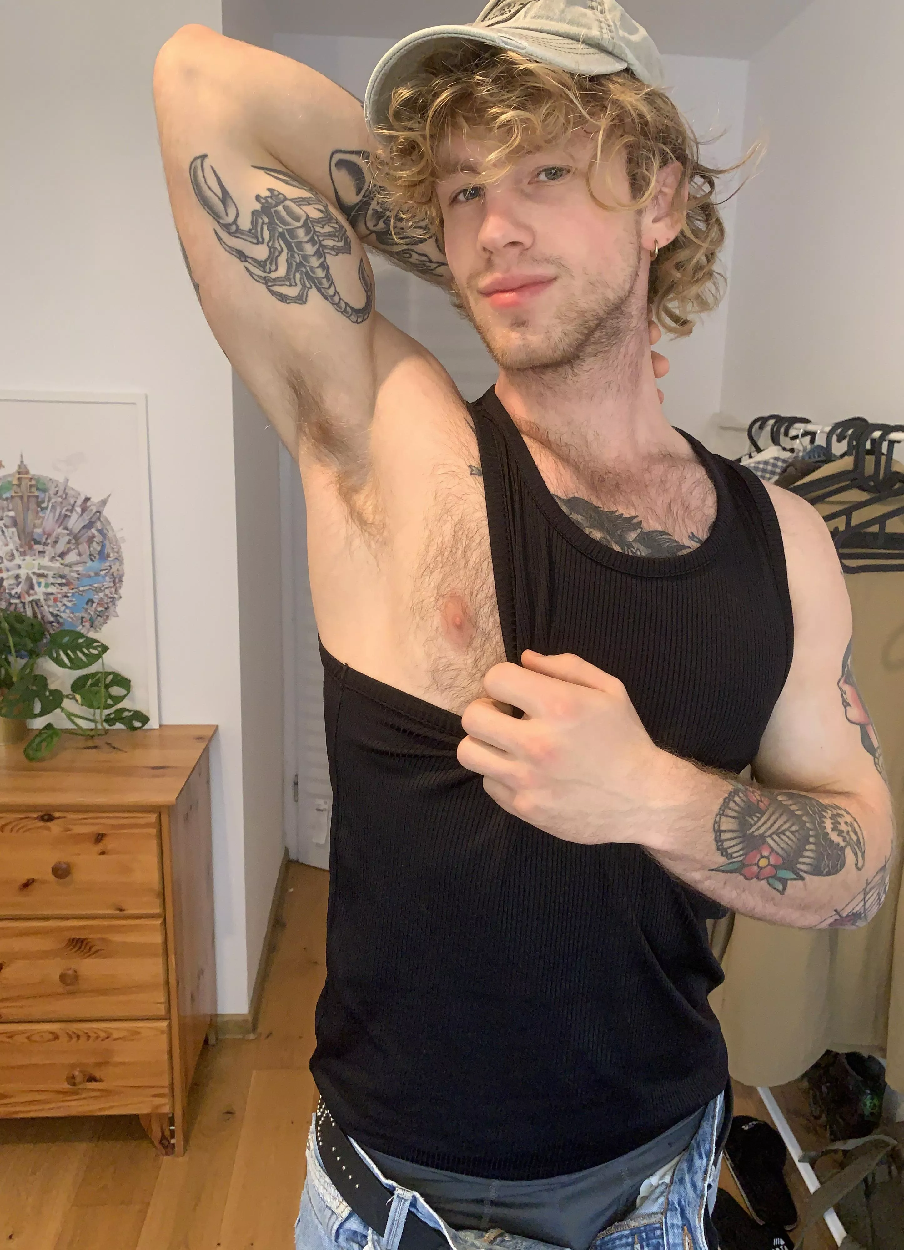 Do u mind helping me to reach it?