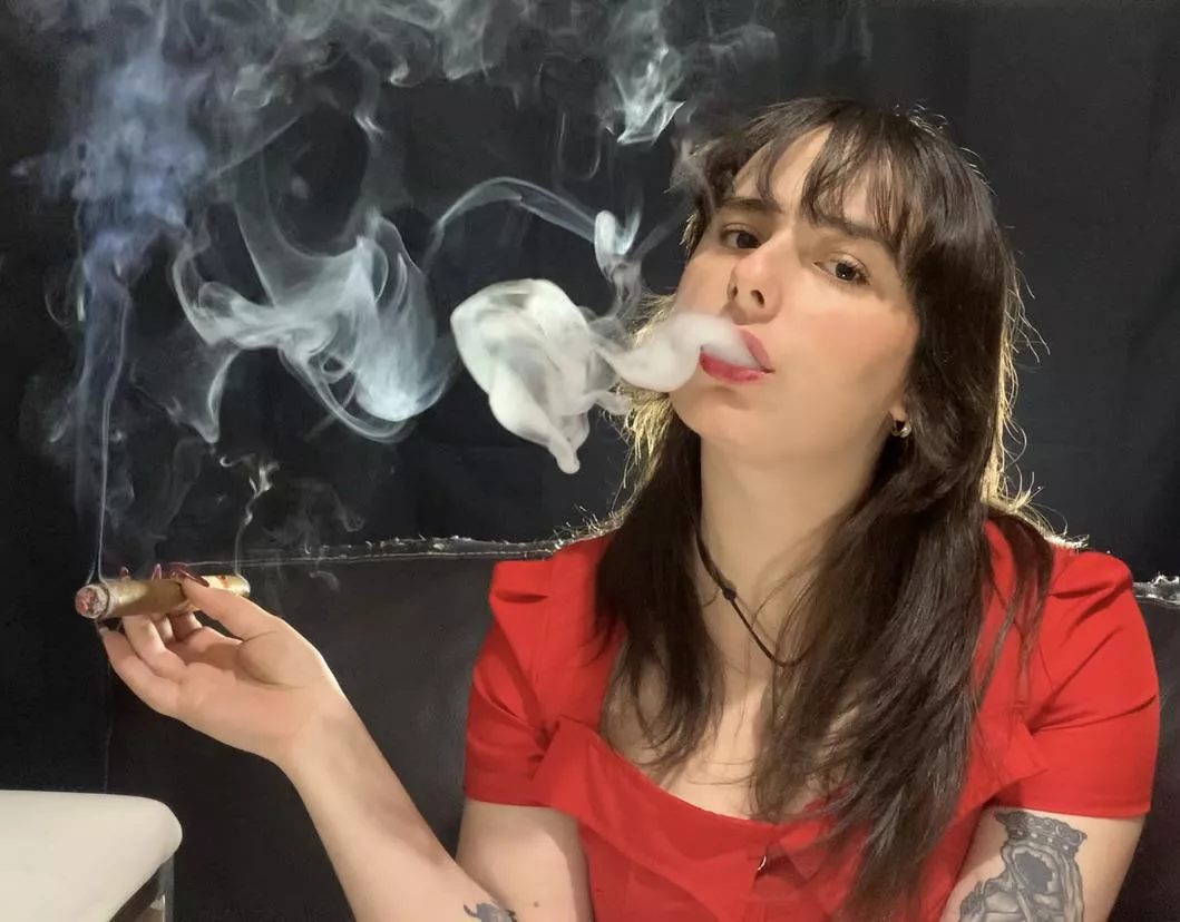 Does anyone like cigars? 💨