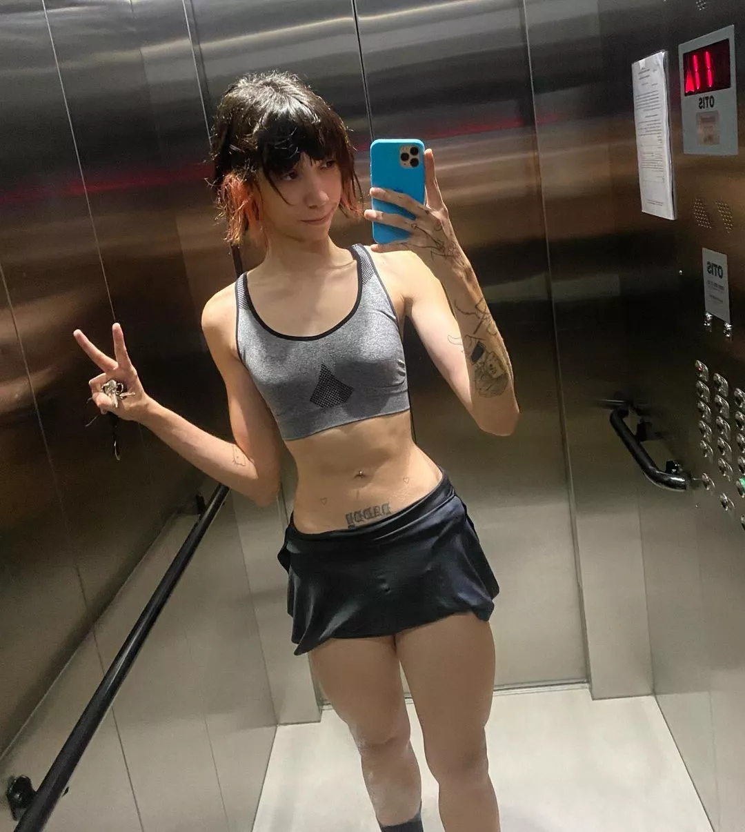 Finally coming home after the gym 🥵🥵