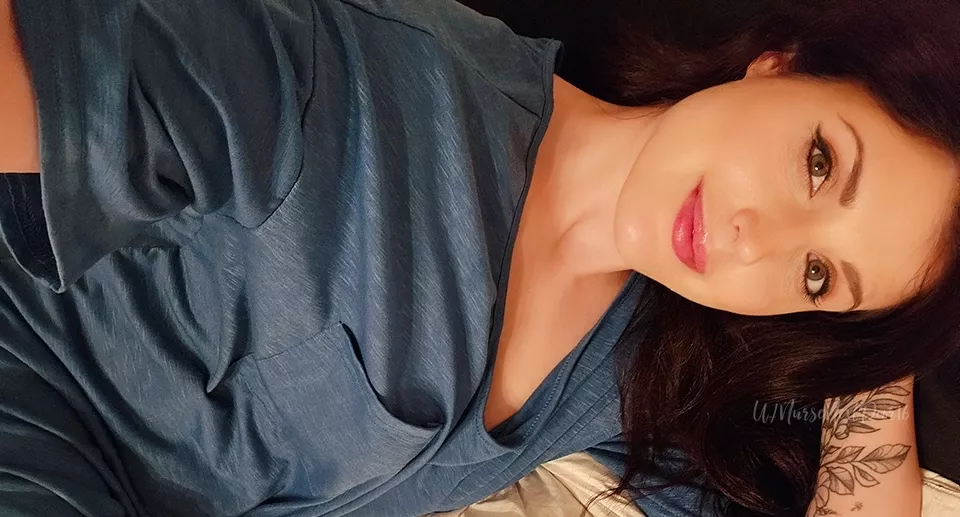 I know I'm not naked or in lingerie here, but I felt sexy and wanted to share haha. Have a great day!