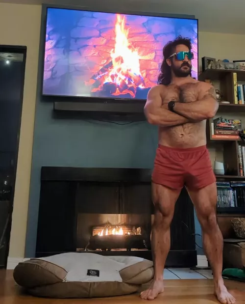 I'm back, here to keep you warm. (39m)