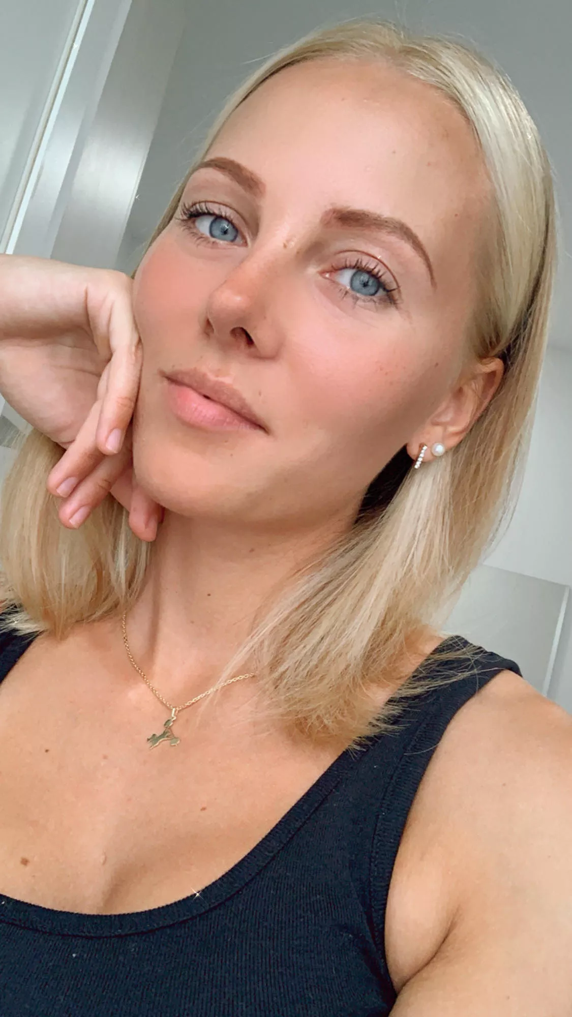 Just a casual selfie for you :)