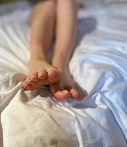 Kiss and suck each toe for me?