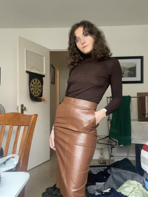 leather weather 🤎