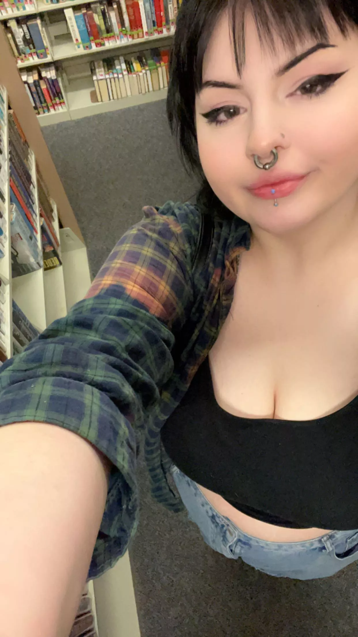 let’s get high and fuck in the library?