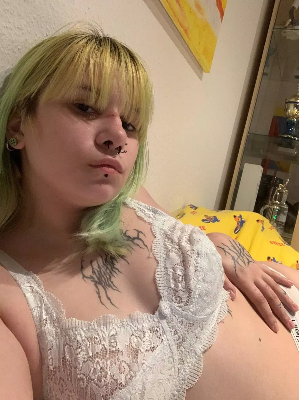 Play with bouncy boobies