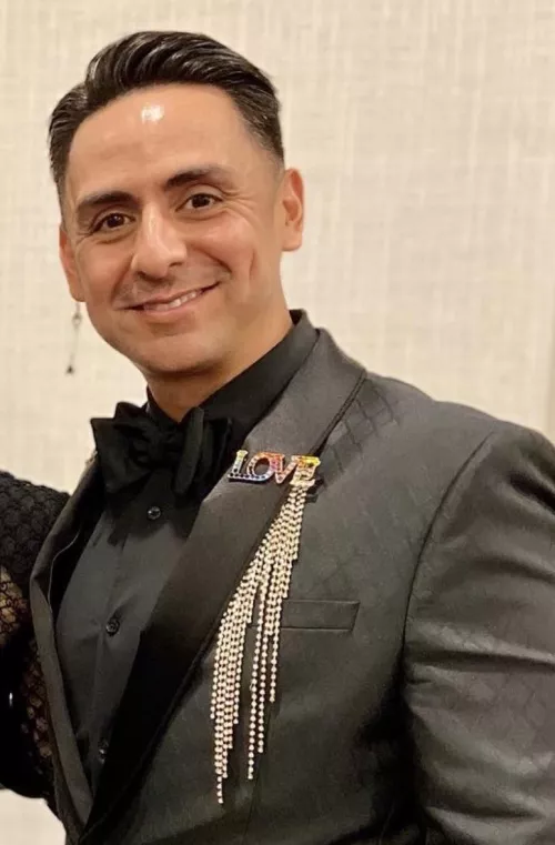 Proof that I wear more than gym clothes! lol Night, y’all!