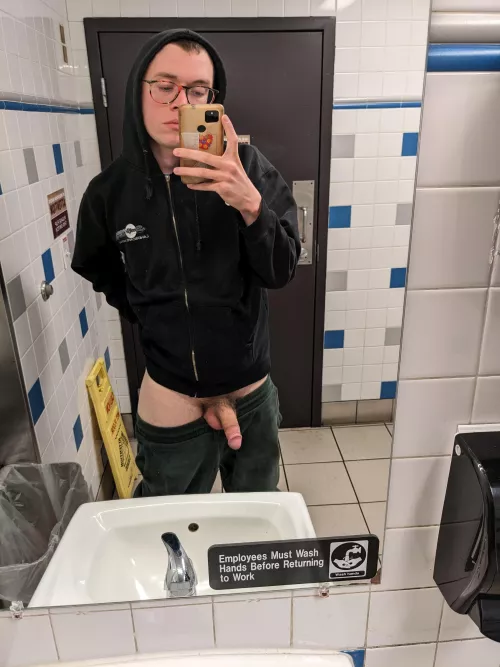 quick flash in the rest area :)