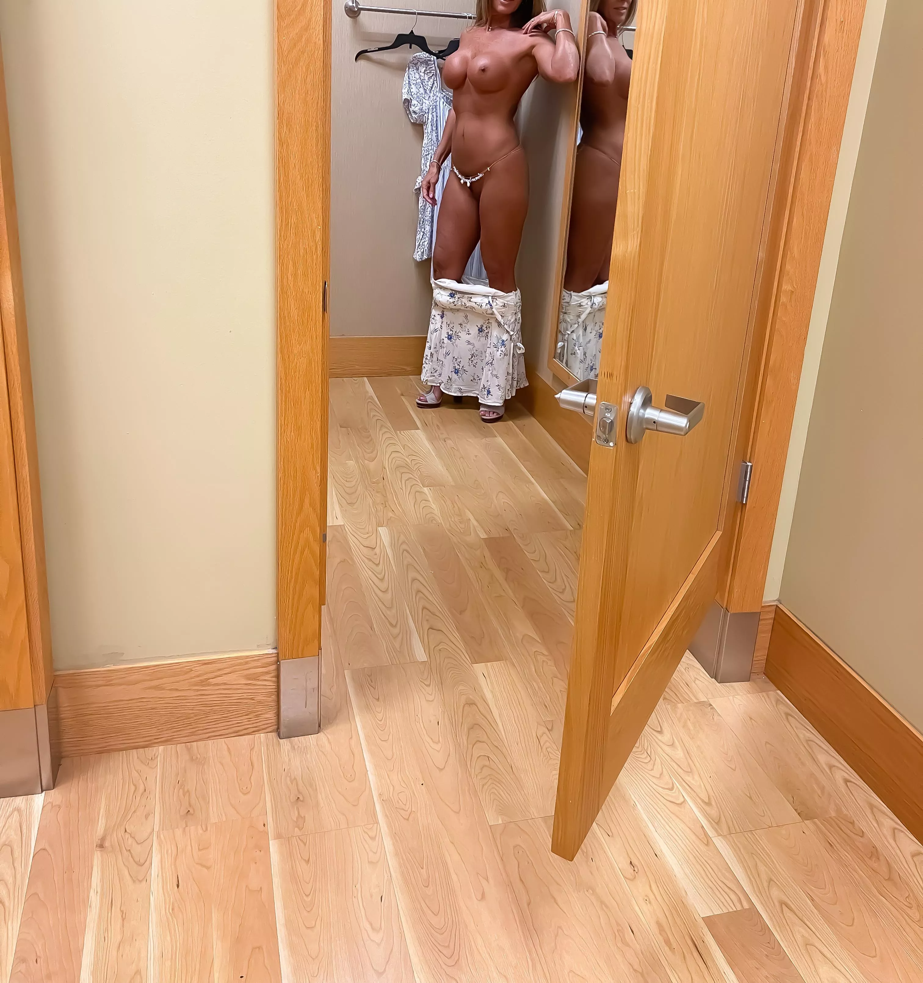 Should I close the dressing room door.