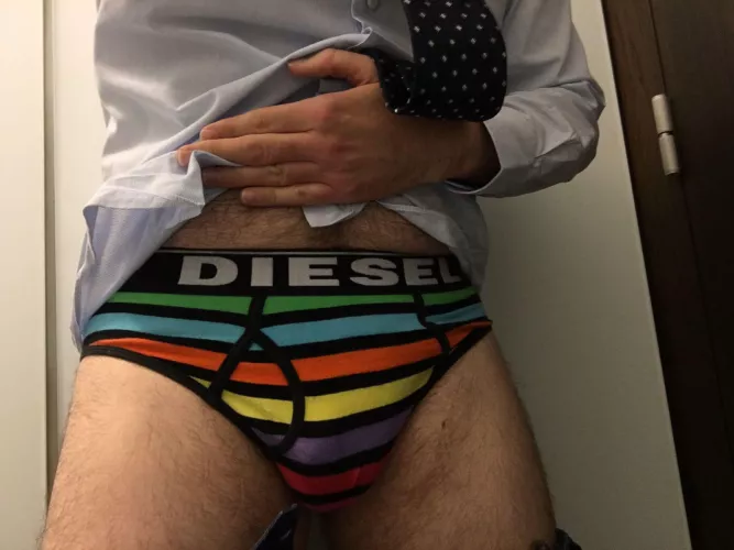 Spring hasn’t arrived here yet, so brightening my day with these very colourful Diesel briefs.