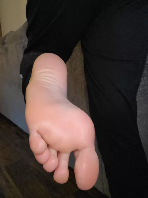 Sweaty soles after a walk are the best