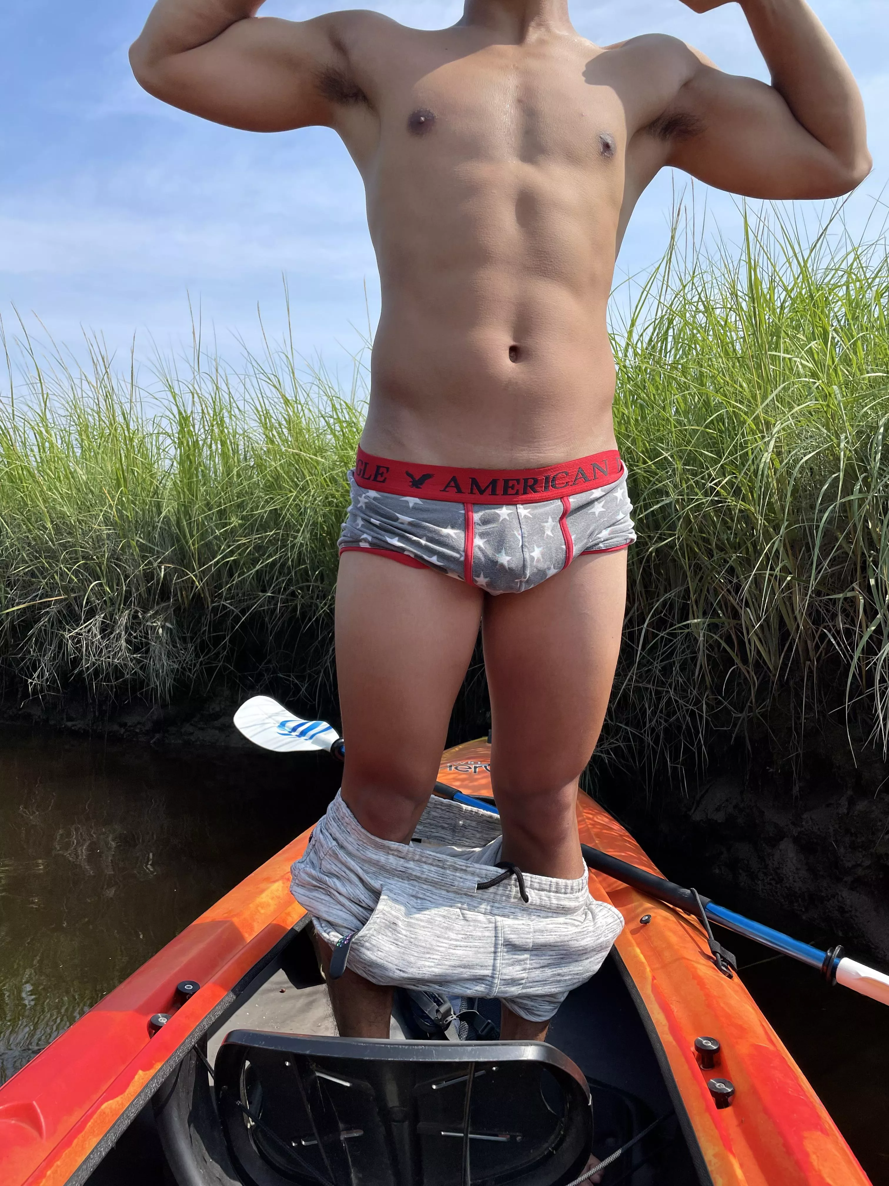 Wanna arm wrestle? Loser sucks dick 😏