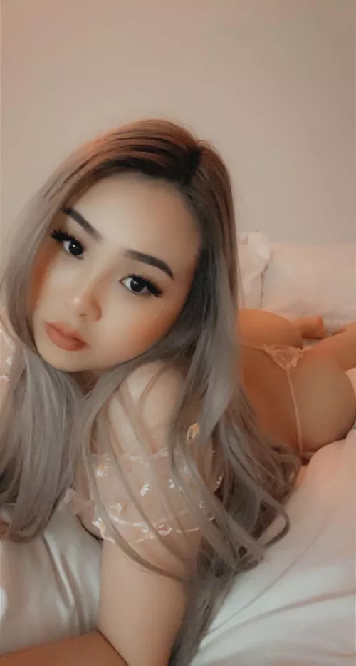 wanna cuddle with me? 😳