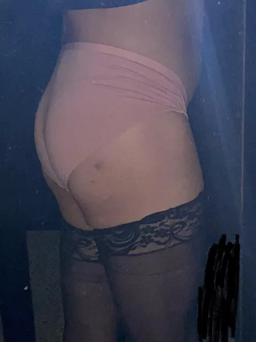 wearing my gfs panties