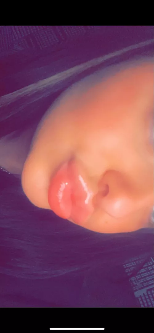 What do you think of my lips?