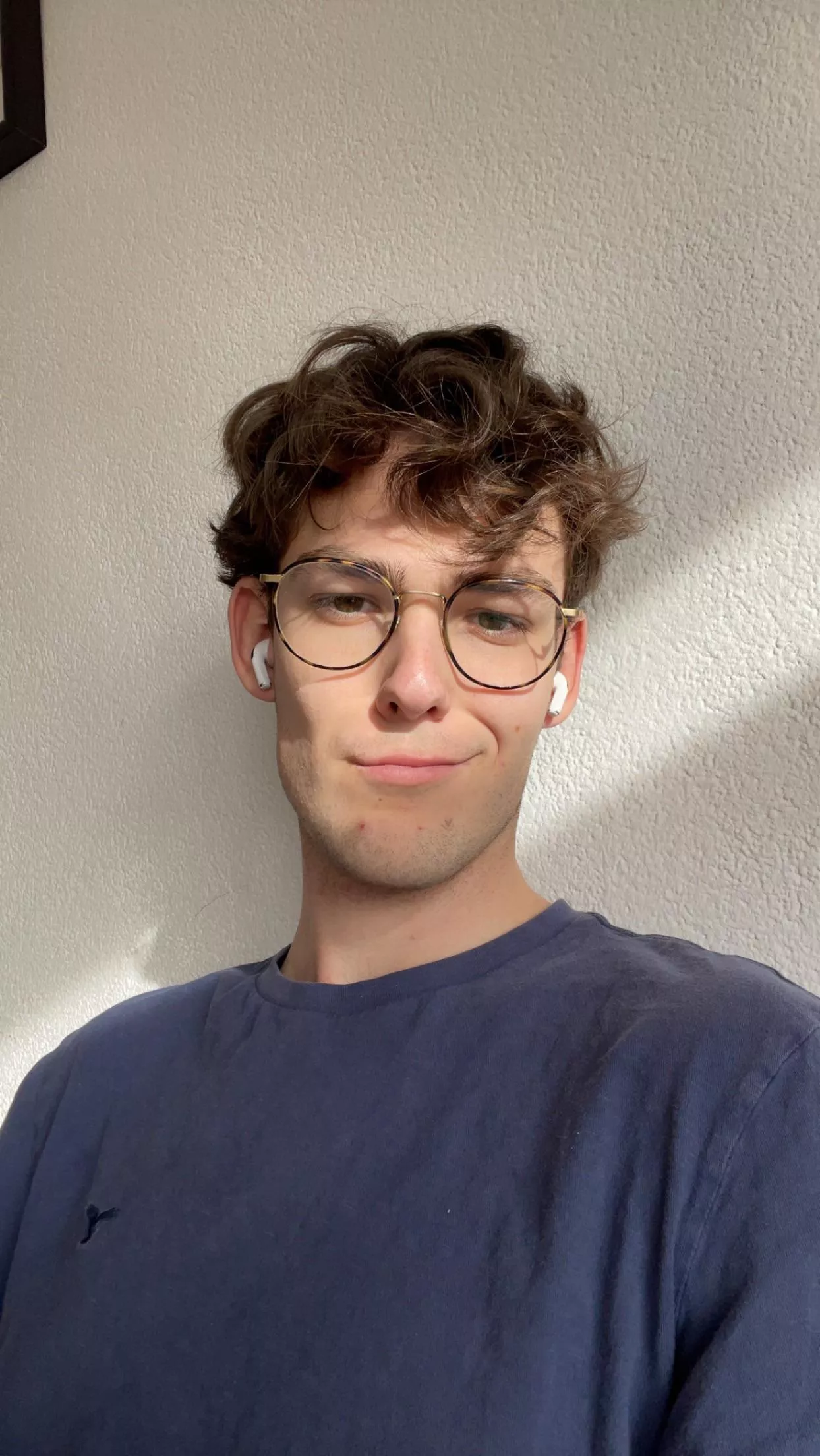 18 Dutch college student for chats anyone hmu face is a must longterm + @victorheerkens