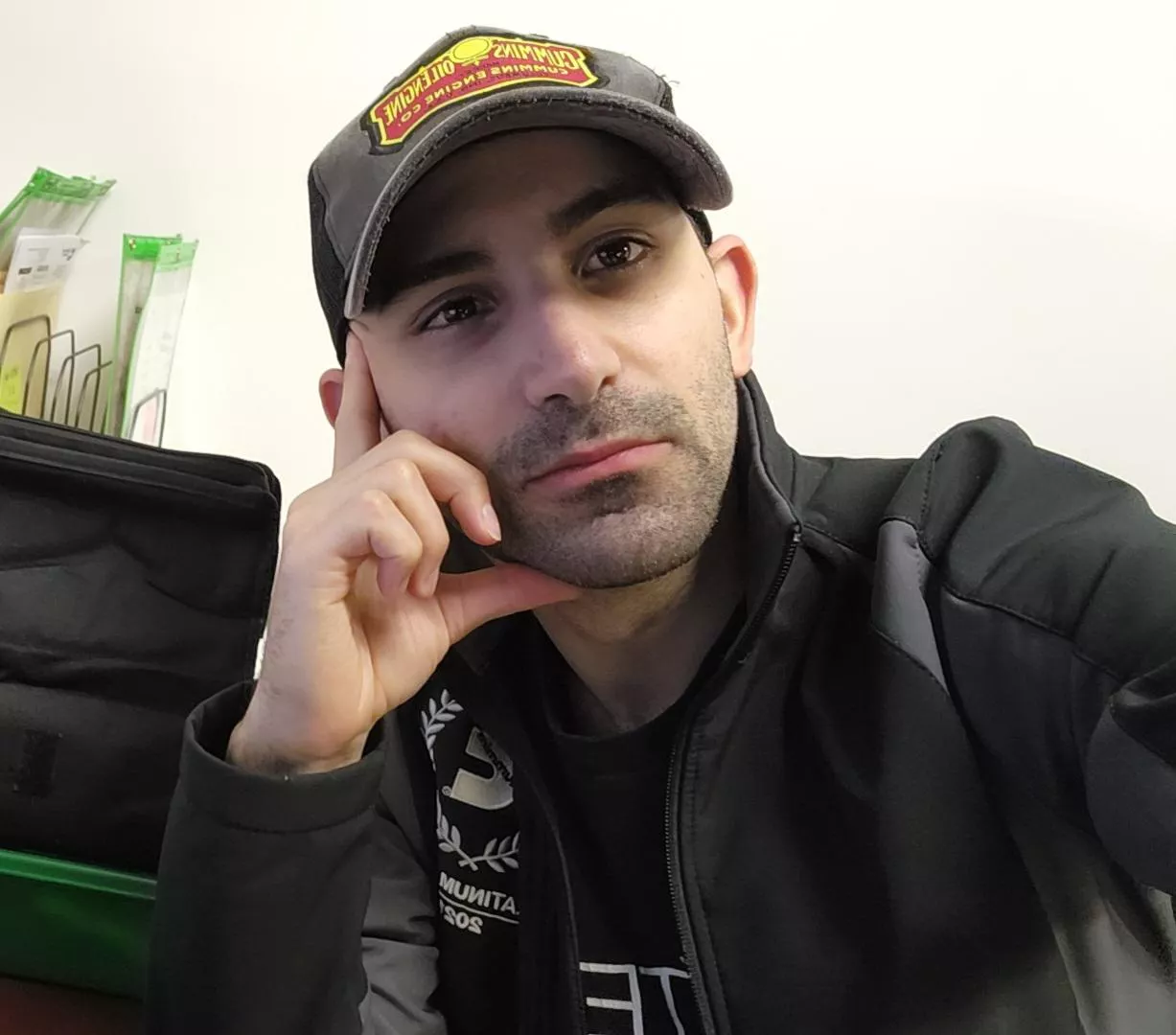 A rare view of me without my beard. I had a Britney Spears moment 😳