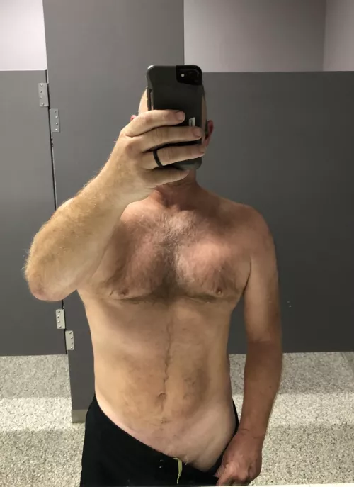 Been working on the ol’ dad bod (55). Need a new gym buddy…