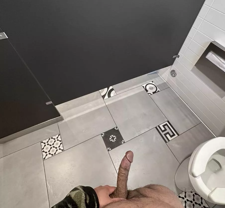 Bricked up in the stall🌶️