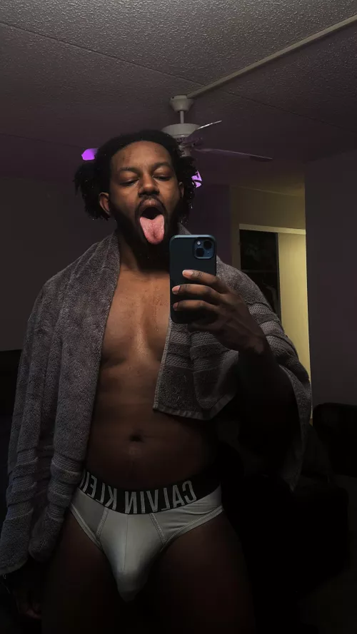 Can someone lotion me up