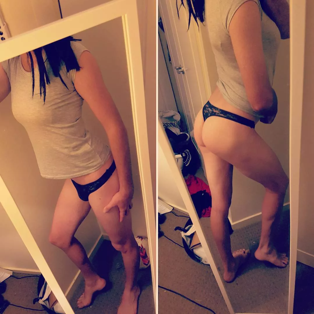 Do the tall big boys like the little ones like me? 🤨