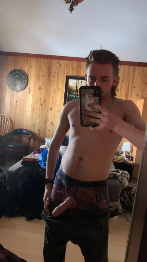 don’t mind the messy room 😅