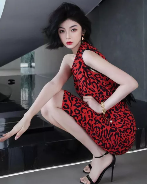 Dress, legs and heels