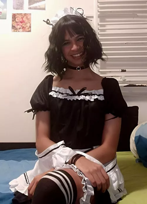 femboy maid at your service!
