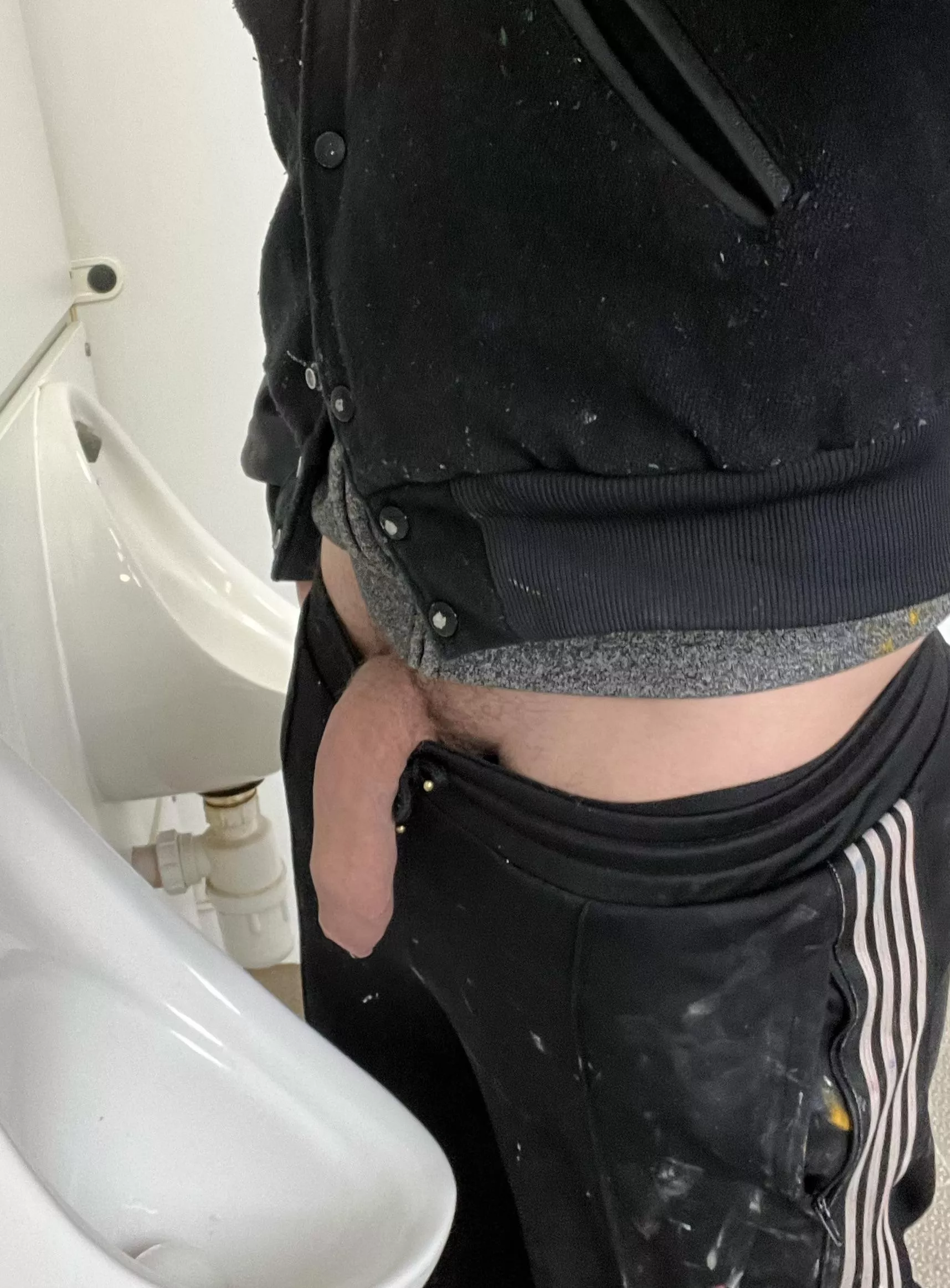 Had no one to show off my floppy cock to so took a pic