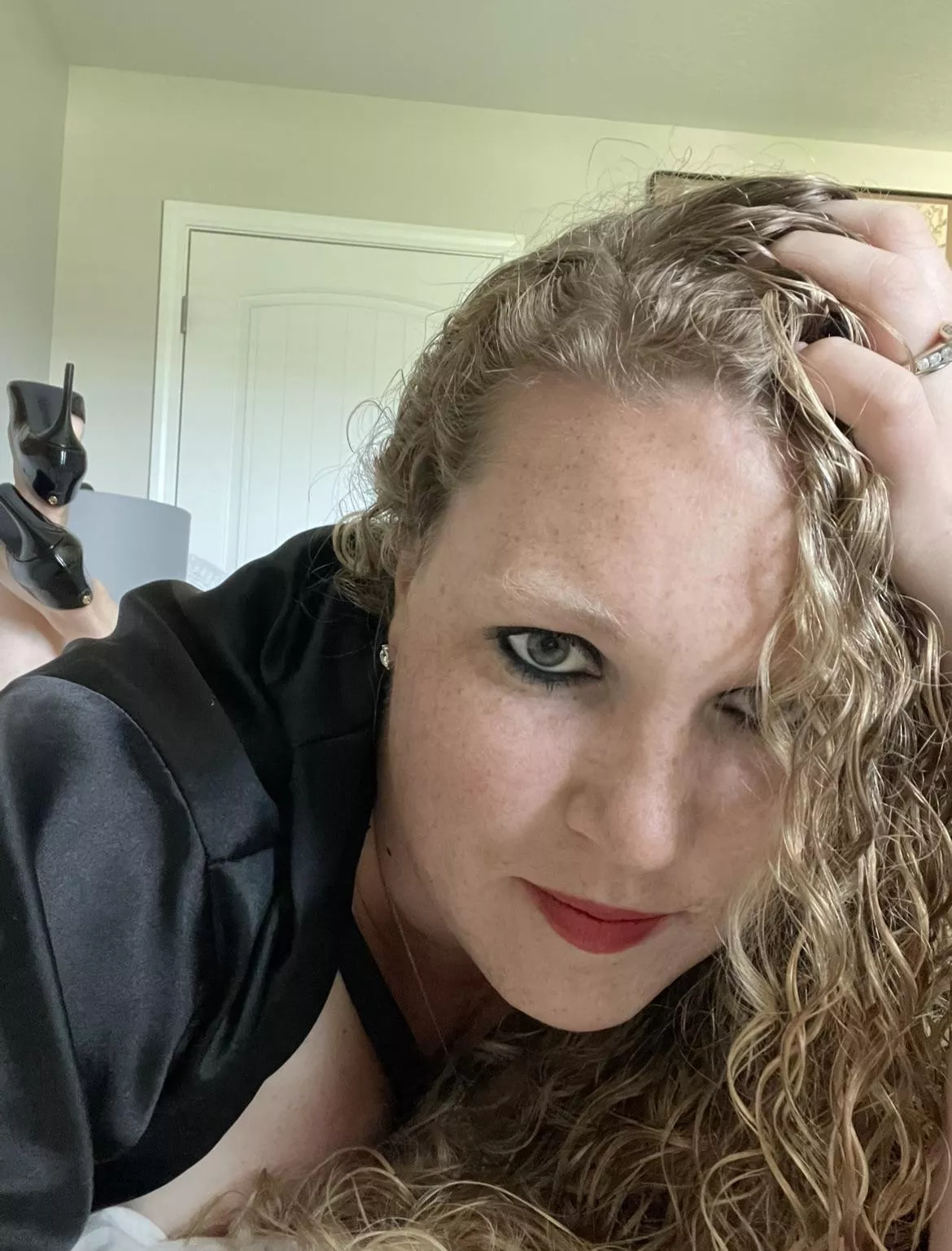 He’s gone, come over 😘