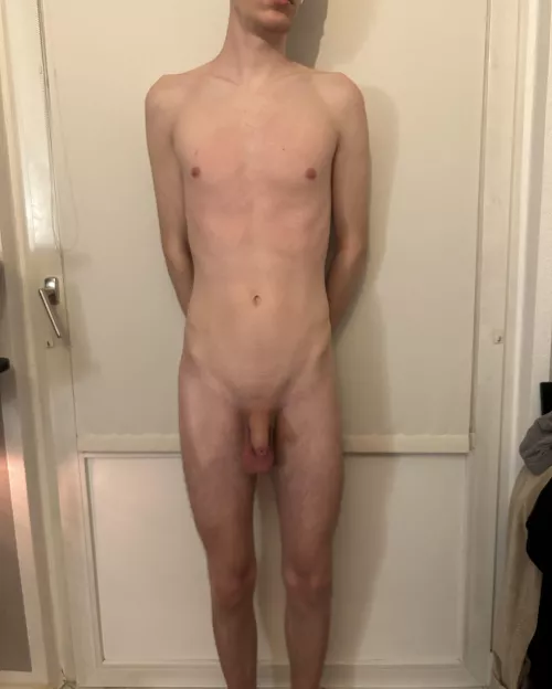 i dont care who sees me naked