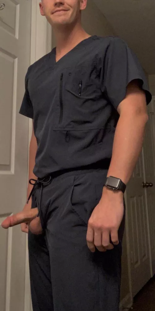 If you want to see what I look like with no scrubs on, message me 😉