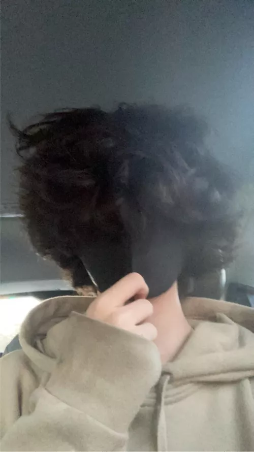 Is my hair too long for femboying 👀