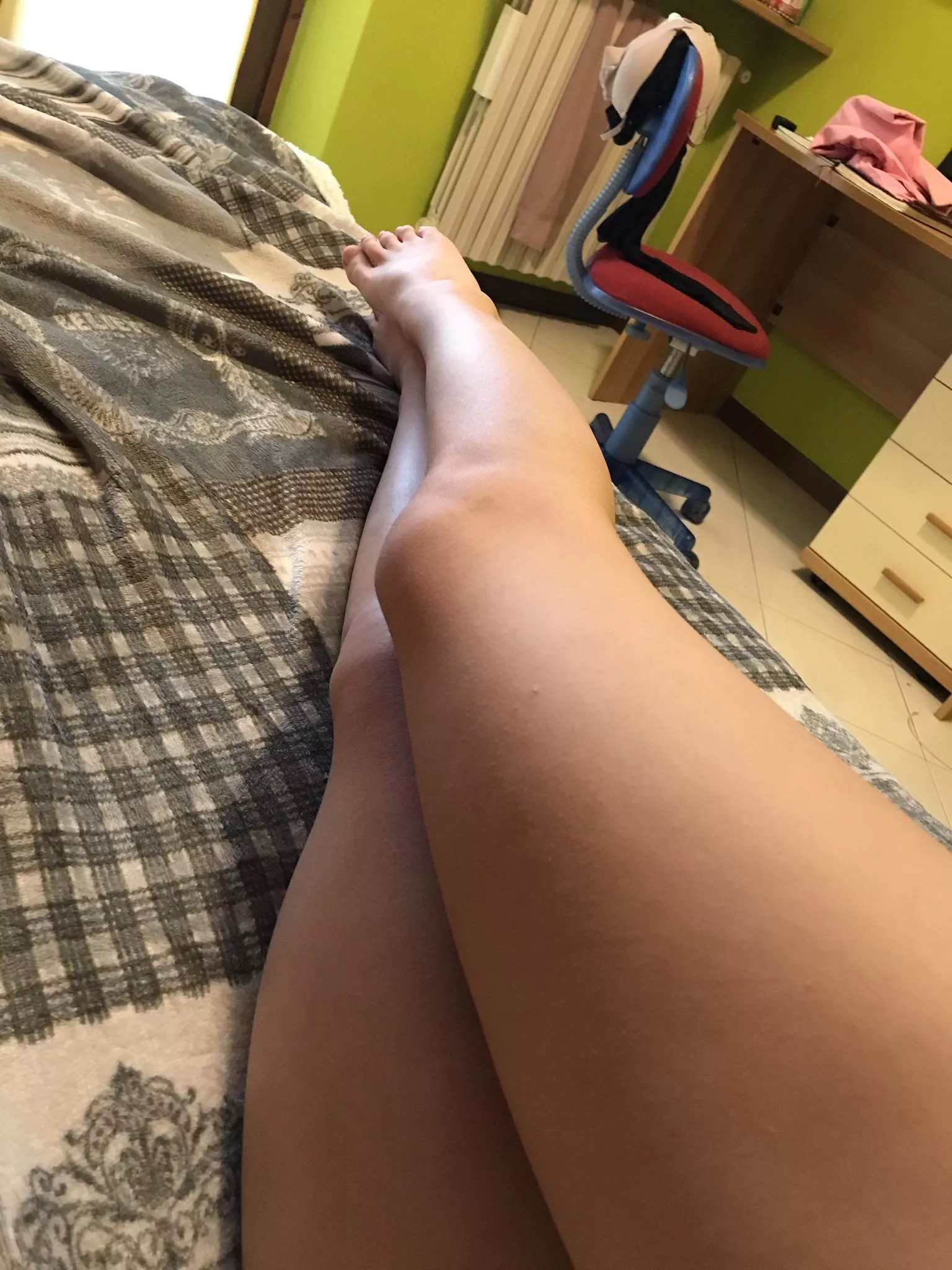 Italian legs here