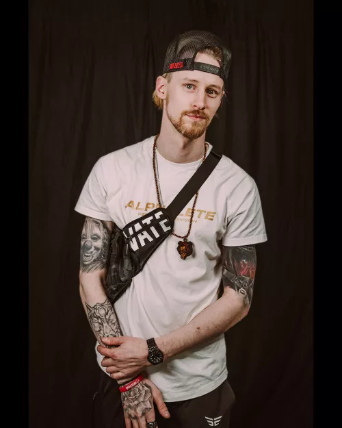 It's my birthday 37 years young