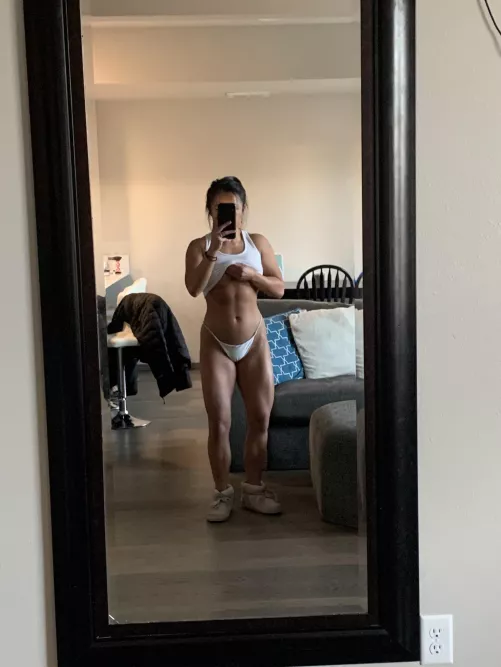 It’s the slippers for me 💪🏽