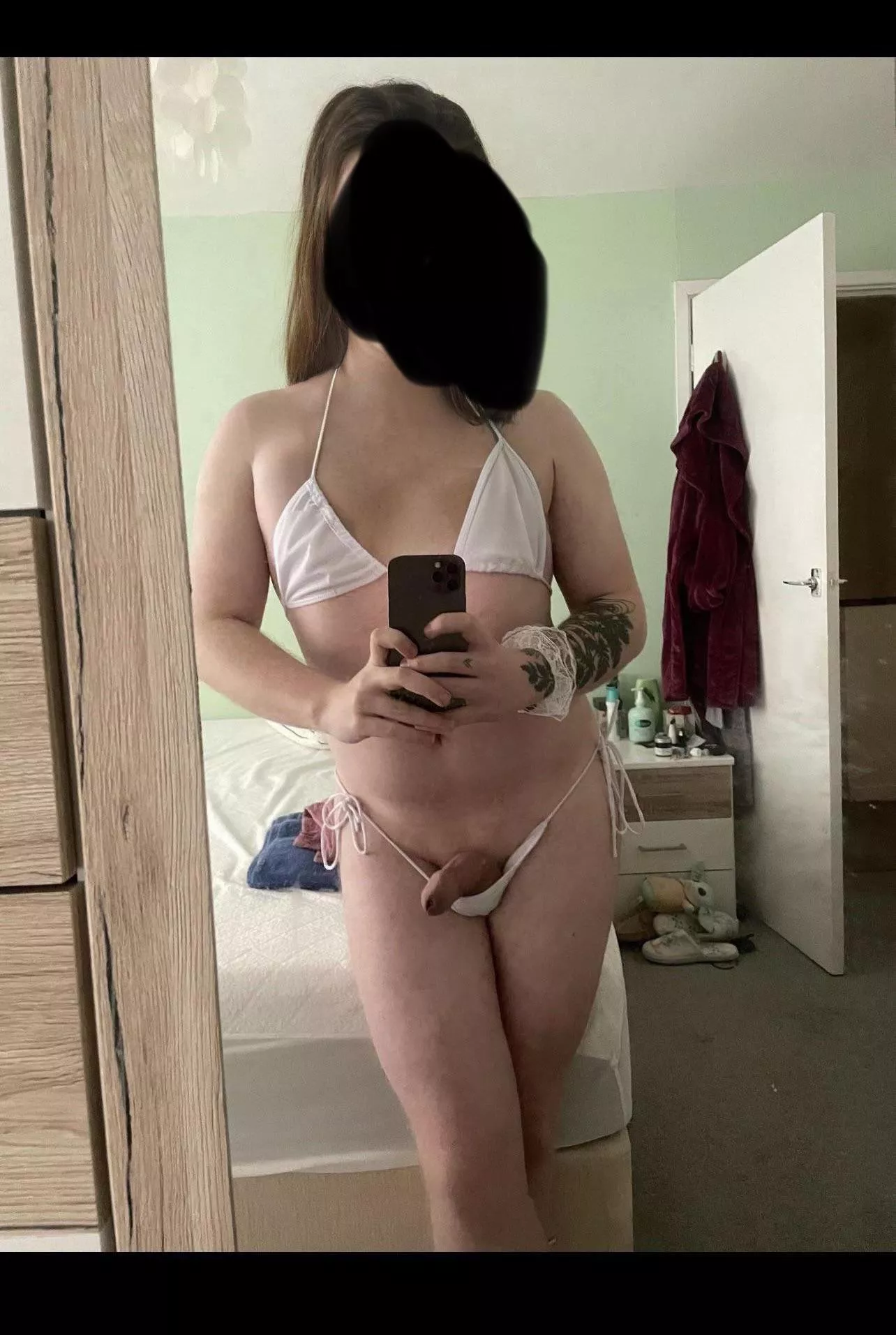 Need to lose my sissy virginity xxx 😩