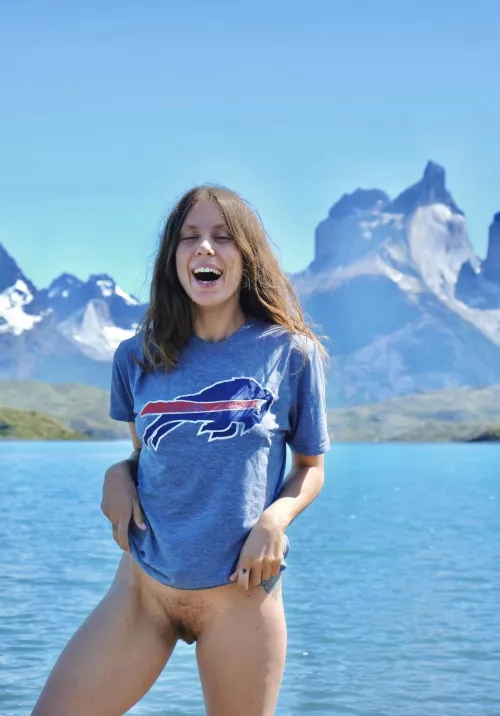 Oopsies where did my pants go??