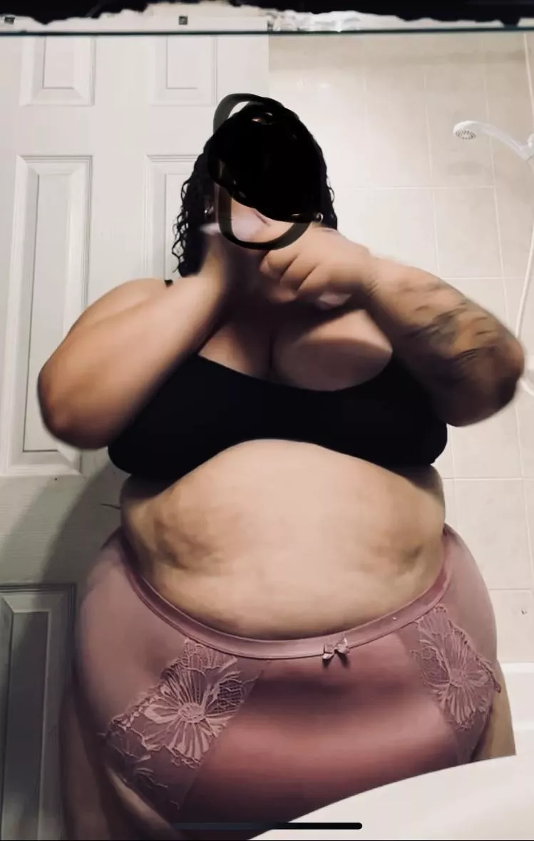 Ssbbw girlfriend