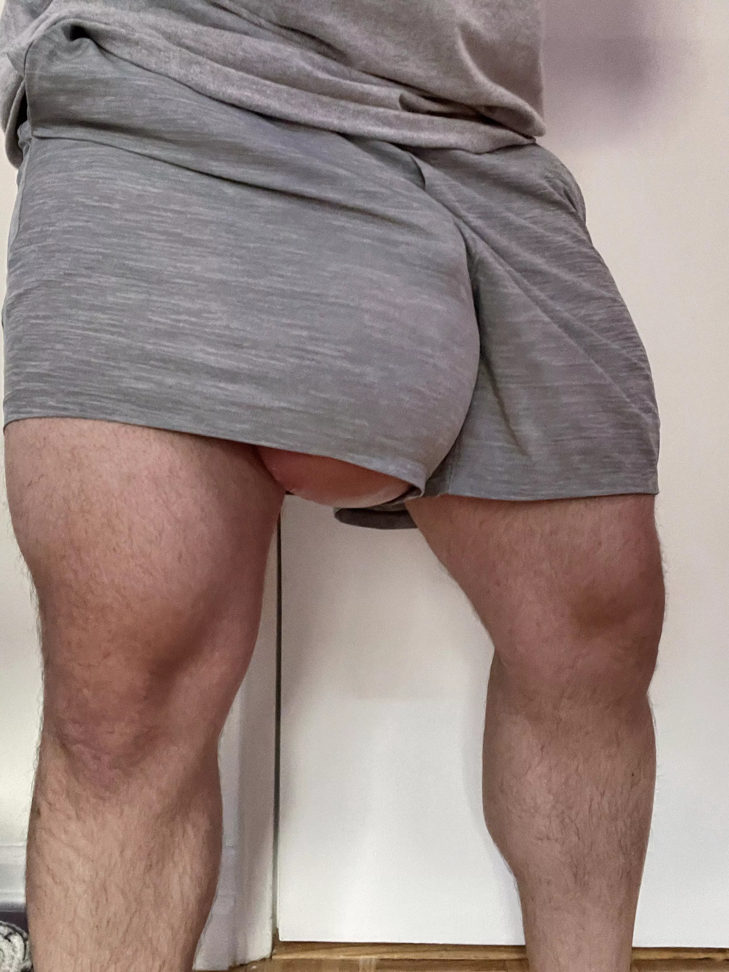 Survived leg day, then pumped - maybe this is an excuse not to go back to the gym for a day or two lol.