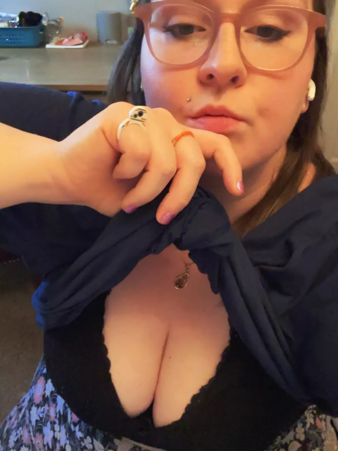 Tell me what you notice first 😌