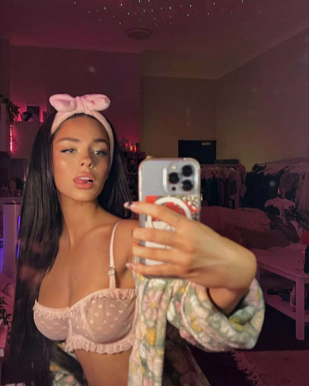 TikToker himynameisalliyah