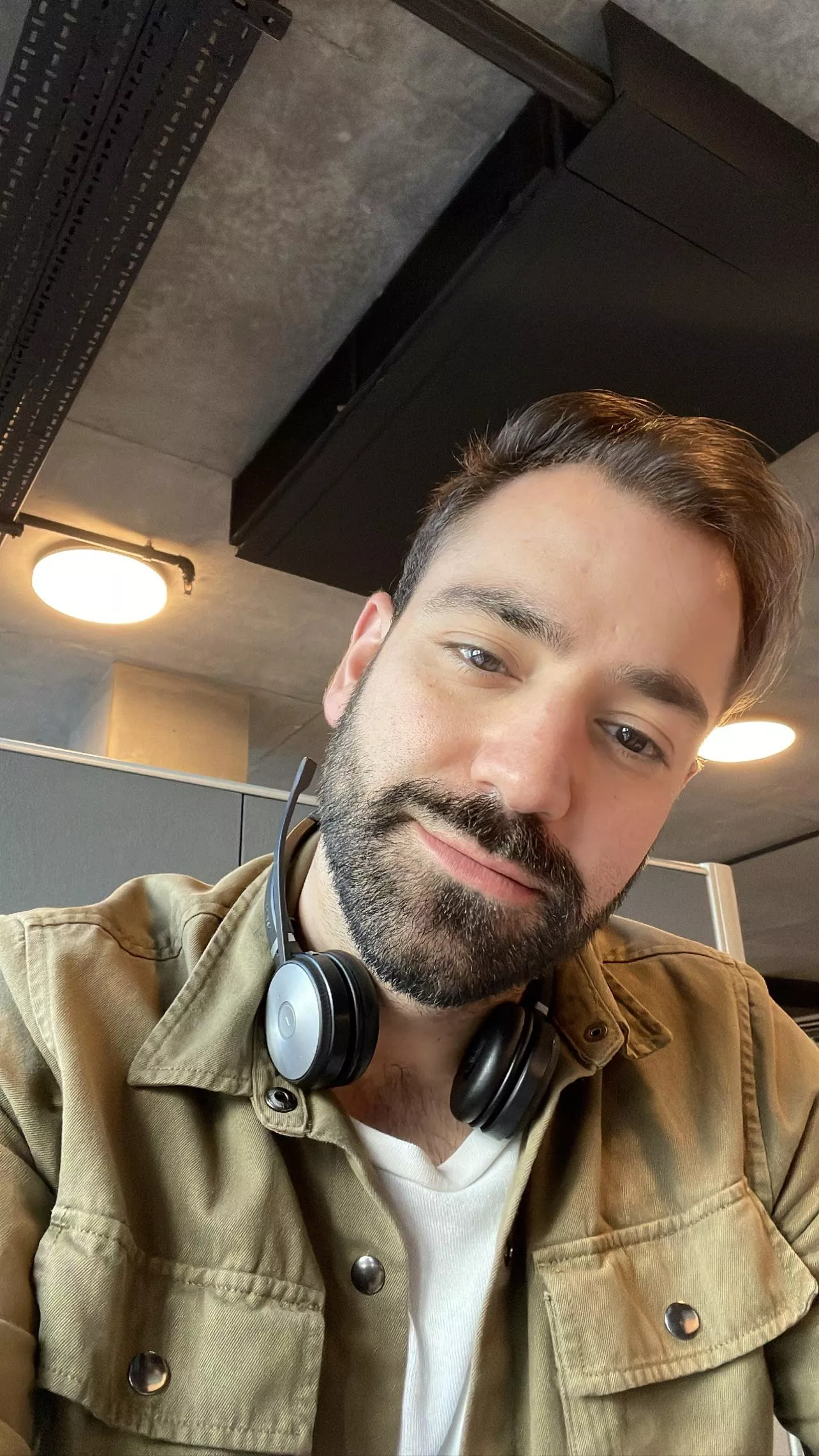 Work selfie, is it Friday yet?