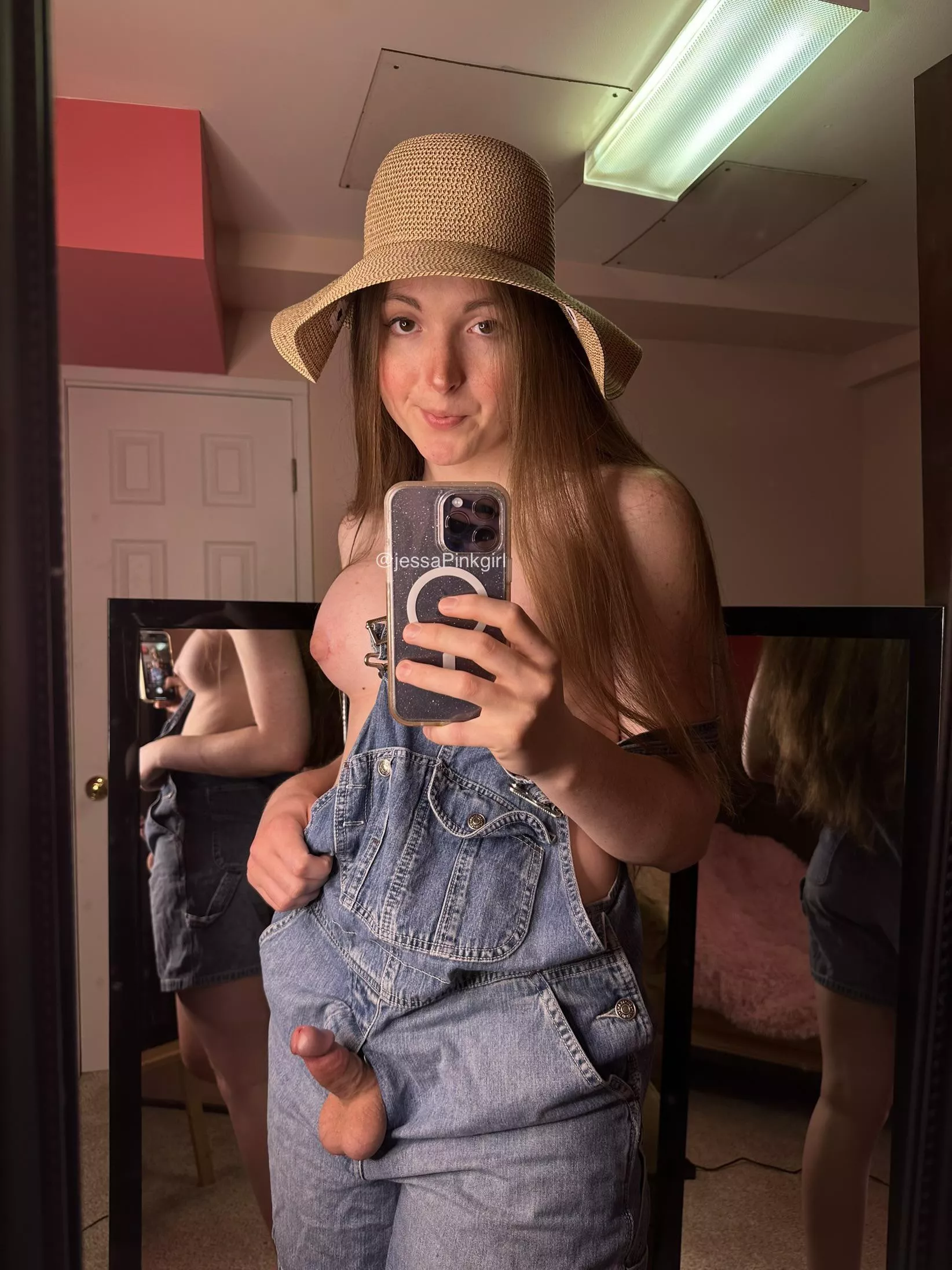 would you help me plant my seed? 👩‍🌾