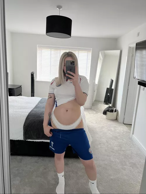 Would you take me home after my match?🥹